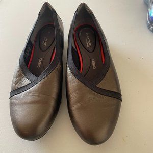 Rockport Total Motion Flats